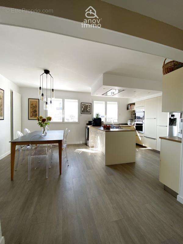 Appartement T5 coeur de ville, les sables d.olonne ,dernier é - photo 11