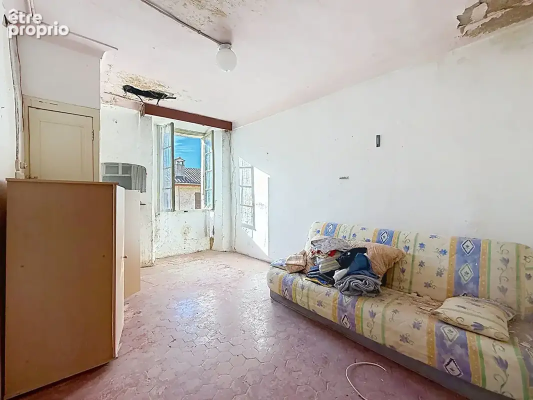 CLANS - A VENDRE - Ensemble immobilier à fort potentiel - photo 12