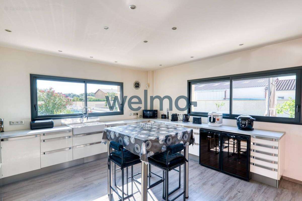 Maison à VILLEFRANCHE-SUR-SAONE