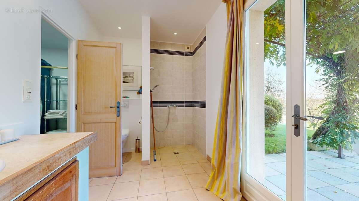 Grande-maison-secteur-calme--10312024_122252.jpg - Maison à SAINT-GERMAIN-DE-BELVES