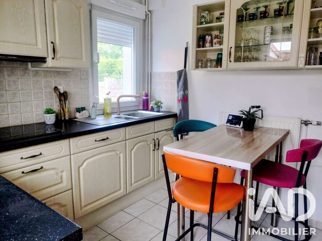 Maison 90 m² à Conde-Sur-L'escaut  - photo 7