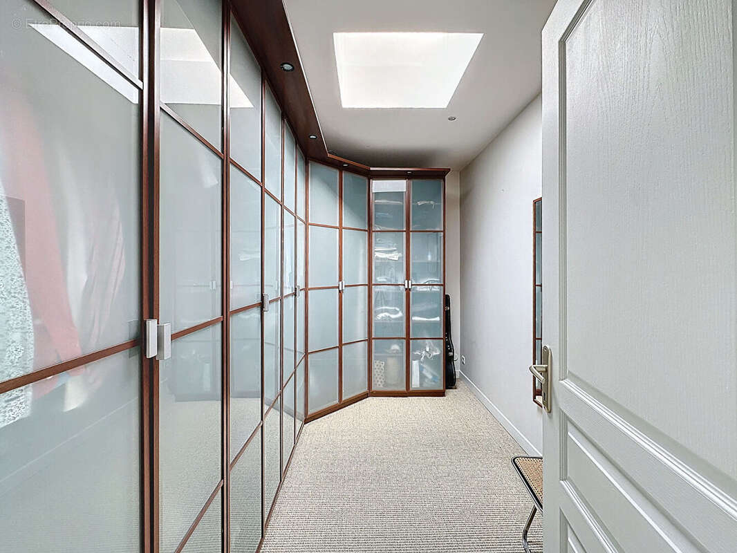 Maison à SAINT-MAUR-DES-FOSSES