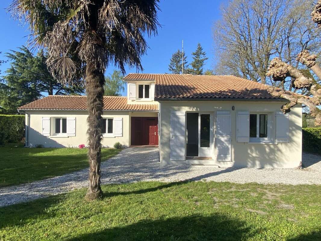 Maison 227 m² à Linars  - photo 5