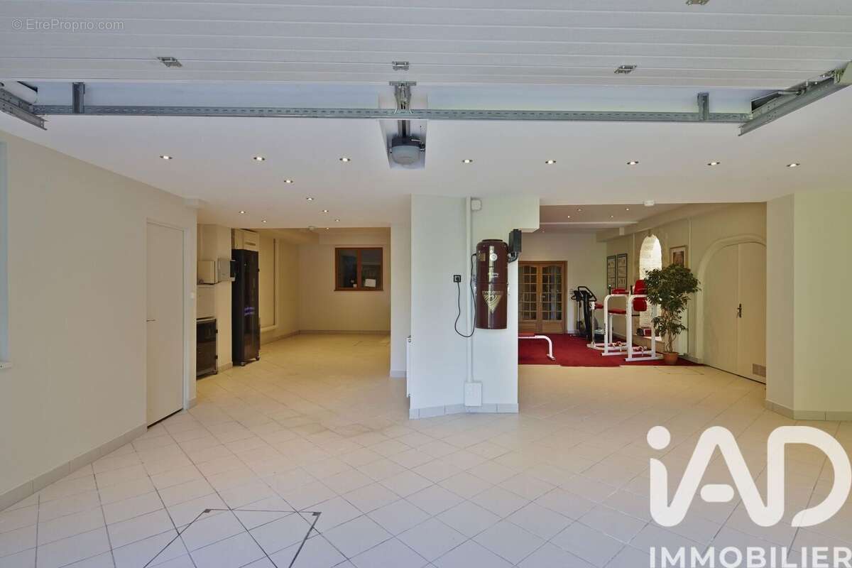 Photo 6 - Maison à QUINCY-VOISINS