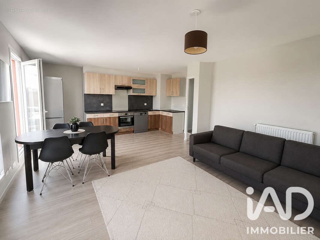 Appartement 62 m² à Villiers-Le-Bel  - photo 8