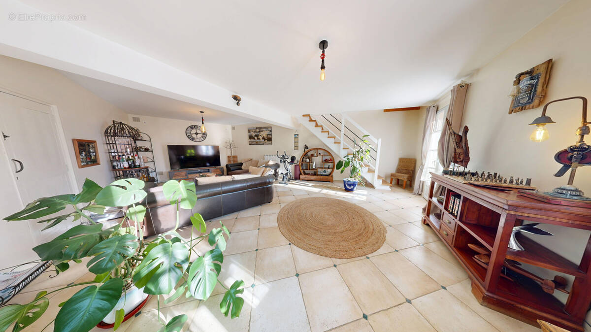 Maison à LA BRILLANNE