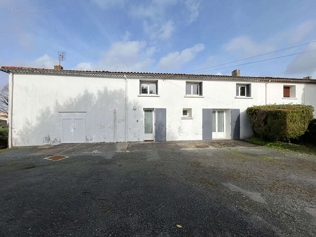 Maison SEMUSSAC 7 pièces 178m2 - photo 4