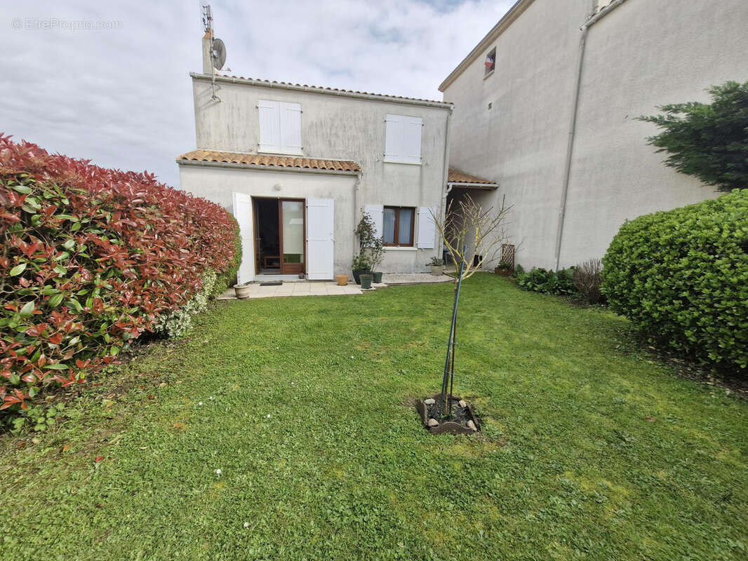 Maison à MESCHERS-SUR-GIRONDE