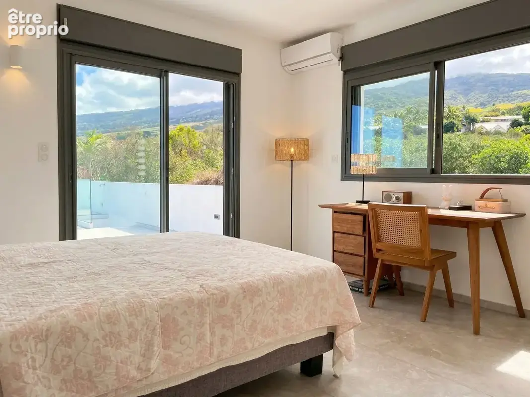 Superbe Villa avec dépendance vue mer et piscine à grand fond - photo 7