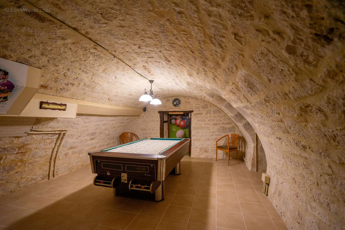Maison à MONTCUQ