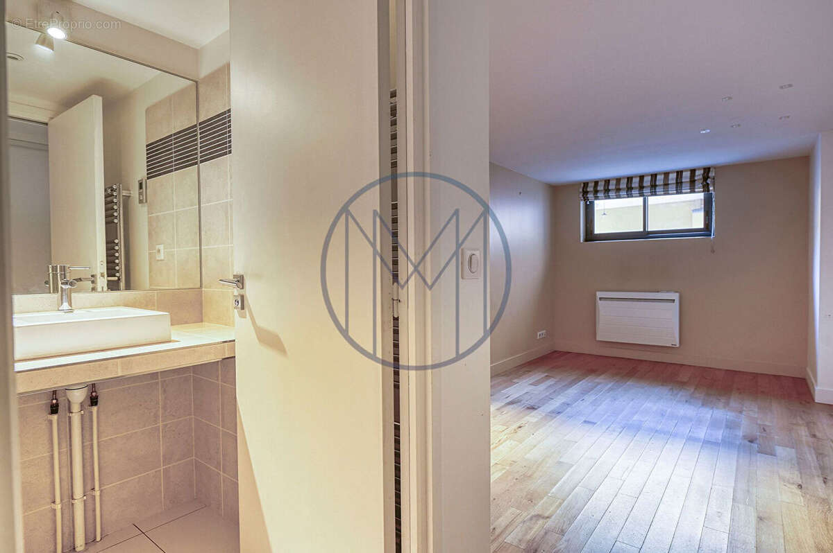 Appartement à VERSAILLES