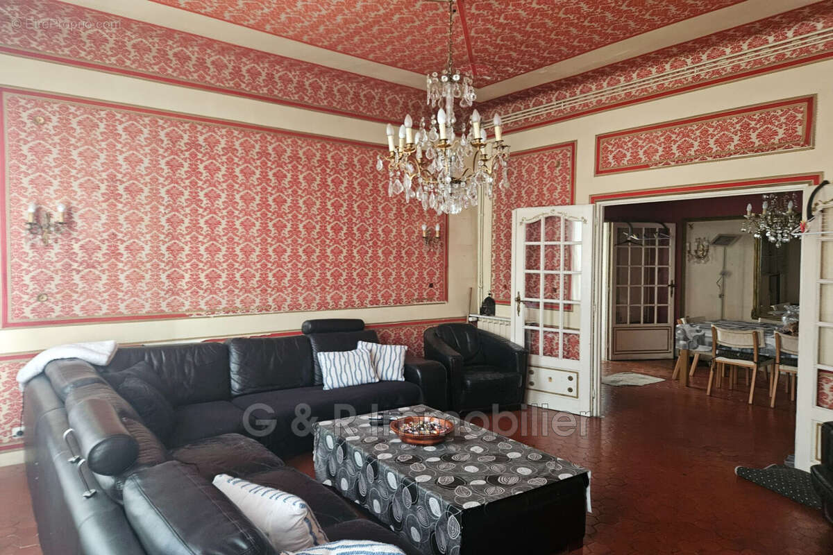 Appartement à AUBAGNE