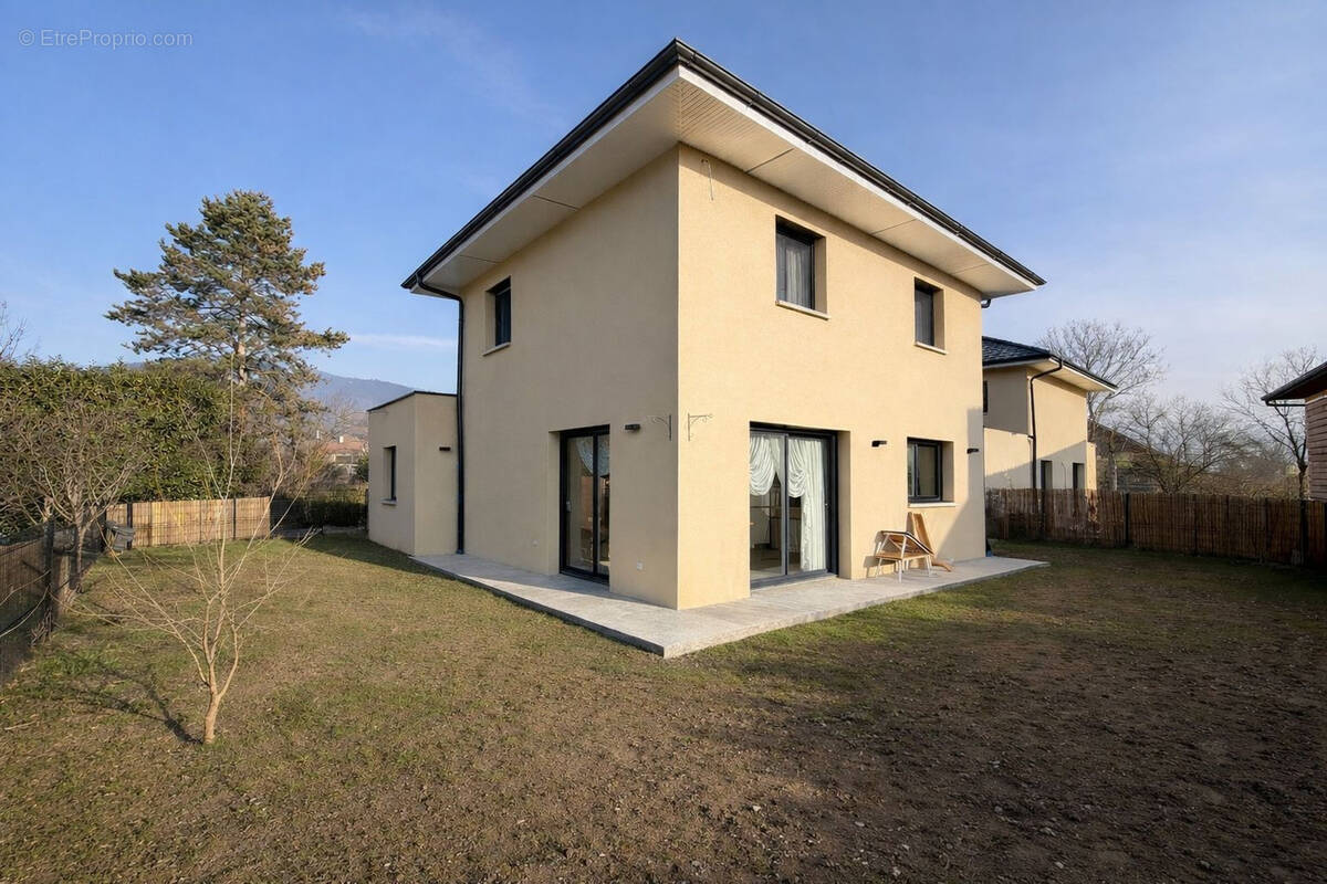 Maison à NANGY