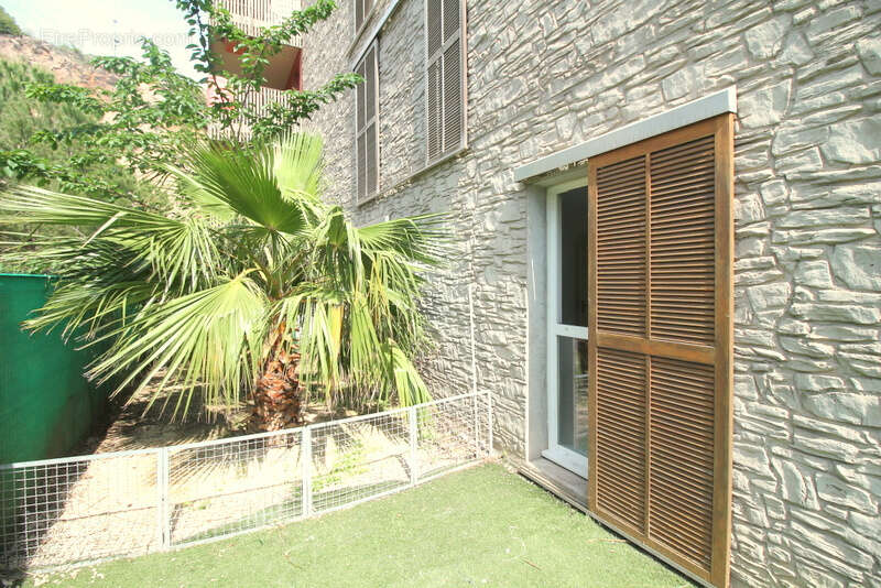 Bel appartement T3 avec terrasse, jardin, place de stationnement à Balaruc-Les-Bains - photo 20