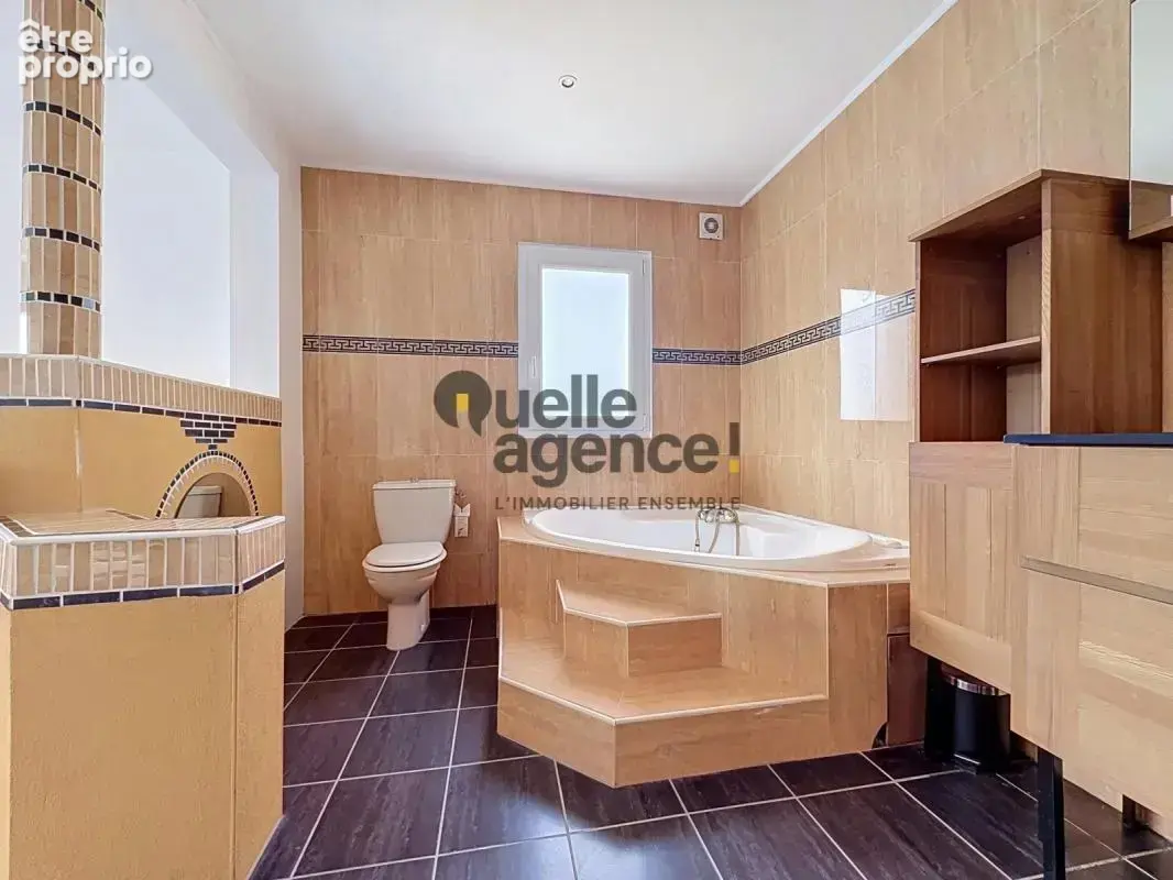 Maison d’architecte de 204 m² sur 2 000 m² de terrain - photo 27