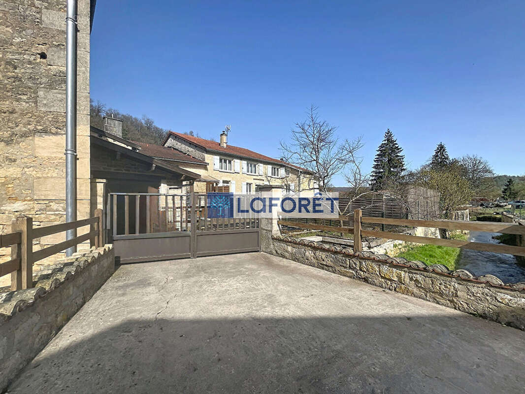Maison à CHATONRUPT-SOMMERMONT