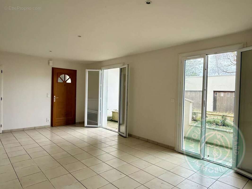 Appartement à BILLERE