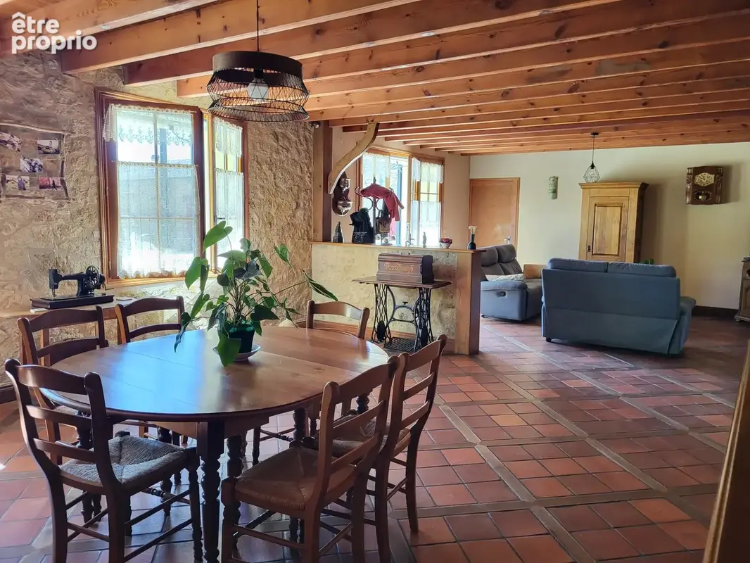 Maison à AIRVAULT