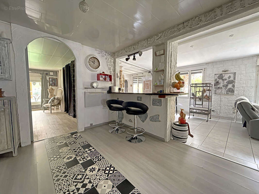 Maison à CORBENY
