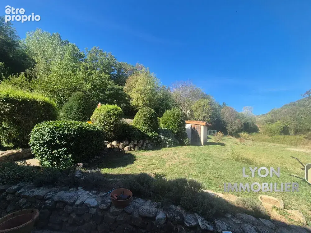 Belle maison familiale de 174 m² et terrain de 6500 m² - photo 4