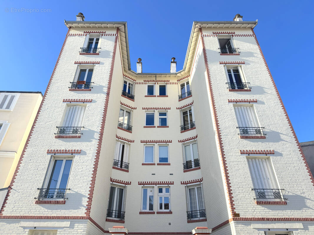 Appartement à ASNIERES-SUR-SEINE