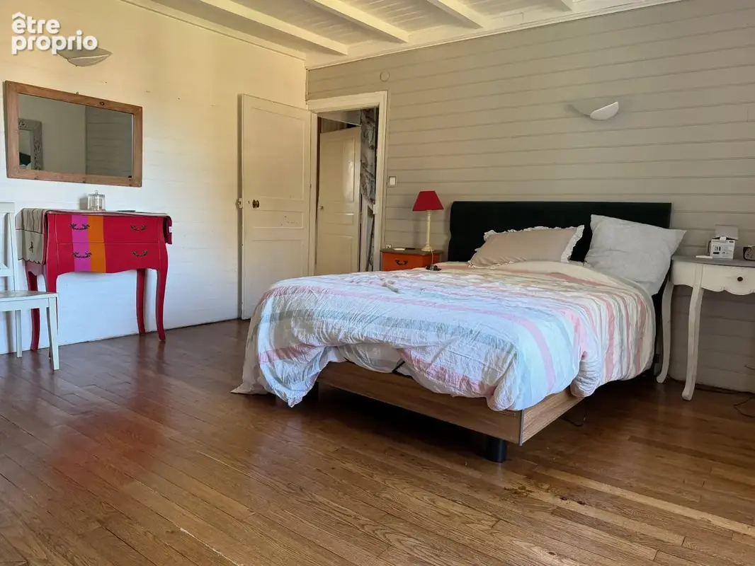 Auv 1234 : Maison rénovée avec jardin et garage à Marcillat, 641m2 - photo 4