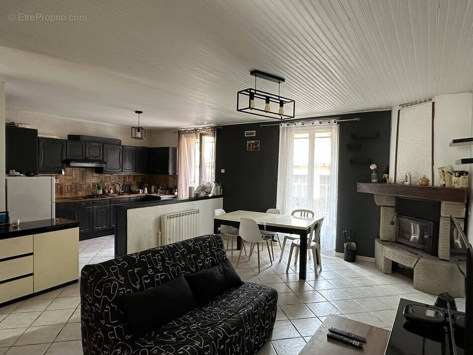 Appartement à ROQUEBILLIERE