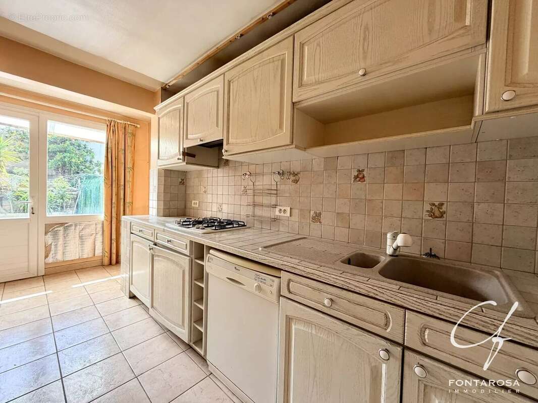 Appartement à SAINT-RAPHAEL