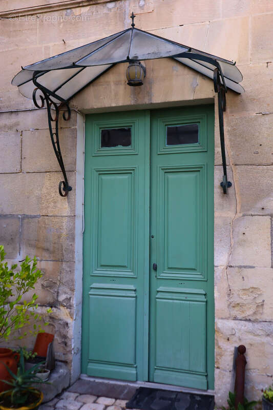 Maison à COGNAC
