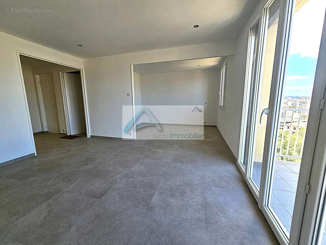 Appartement à AJACCIO