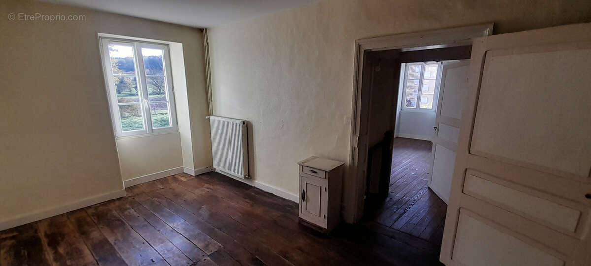 Maison à PILLAC