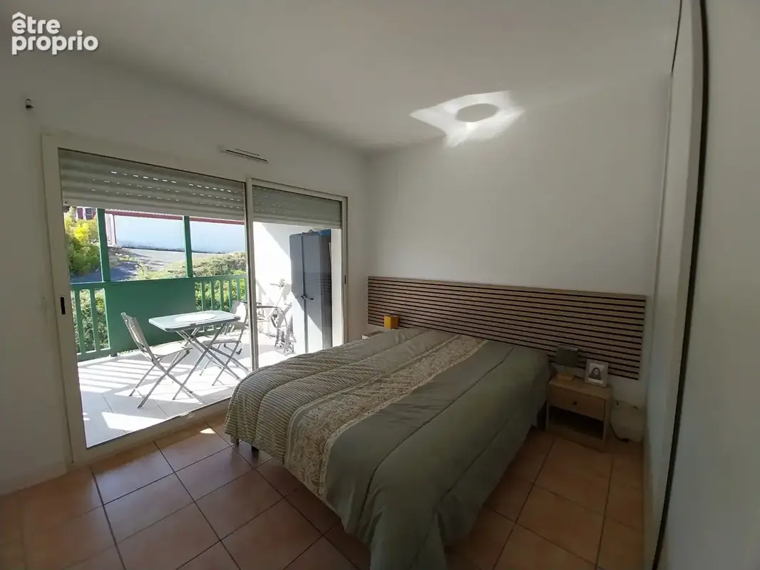 Hendaye Les Hauteurs Bel appartement T2 avec parking et cave - photo 6