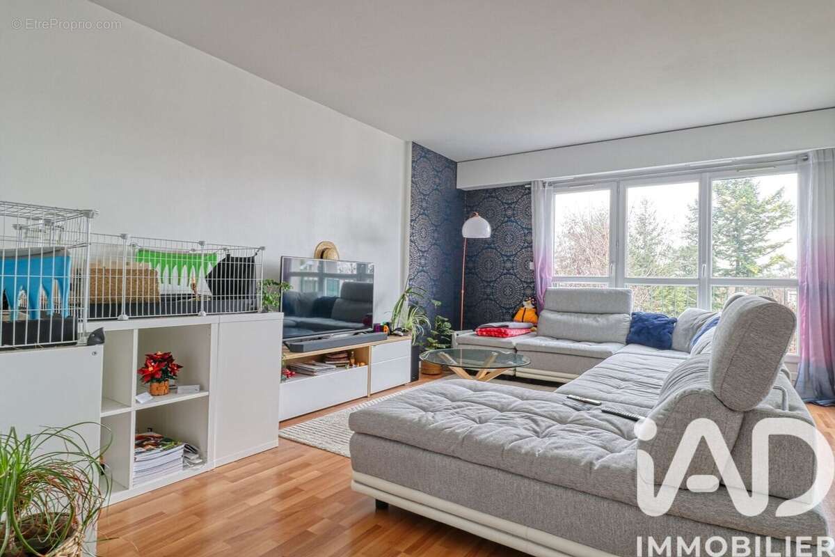 Photo 2 - Appartement à SAINT-OUEN-L'AUMONE