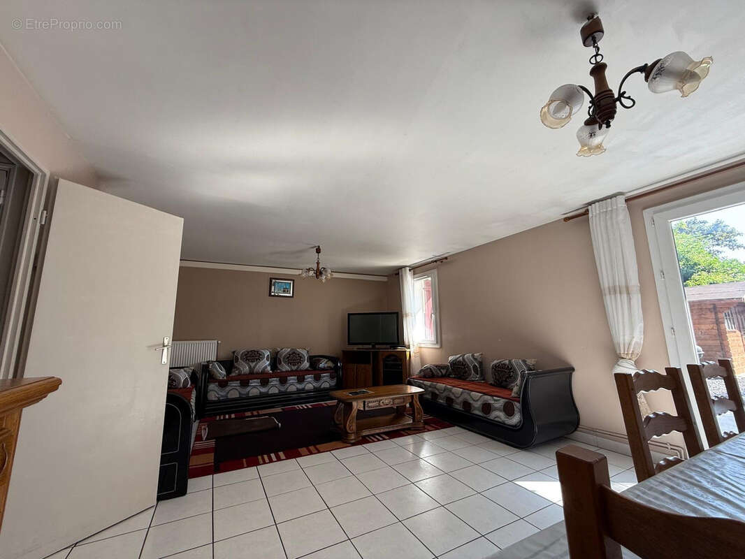 Maison à VILLEPINTE