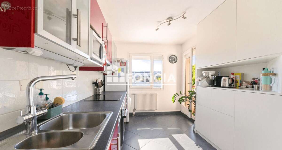 Appartement à LYON-7E