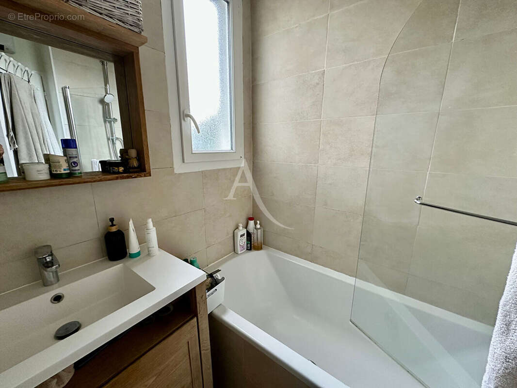 Appartement à SAINT-DENIS-EN-VAL