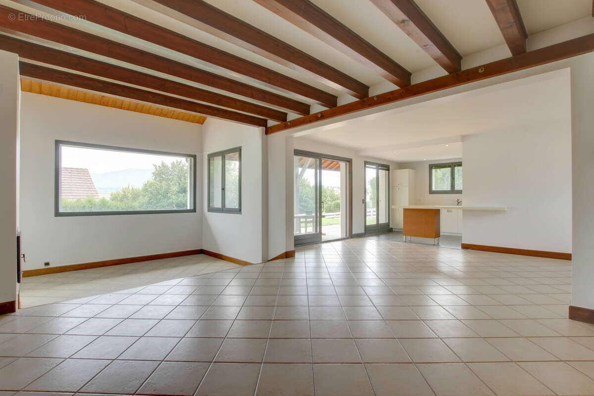 Maison Entrelacs 5 pièces 184 m2 - photo 2