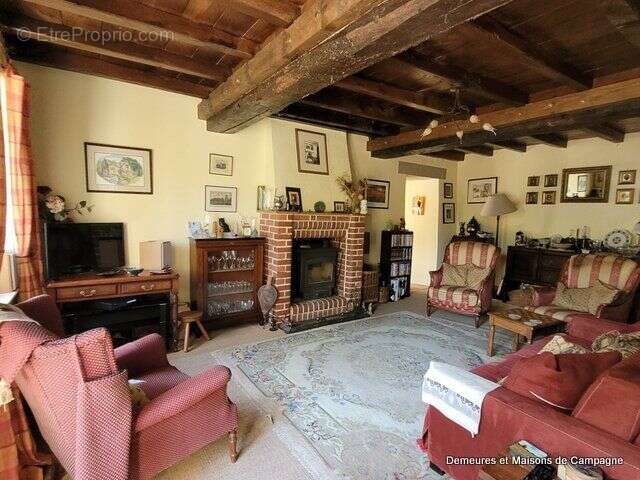 Maison 124 m² à Juvigny-Le-Tertre  - photo 6
