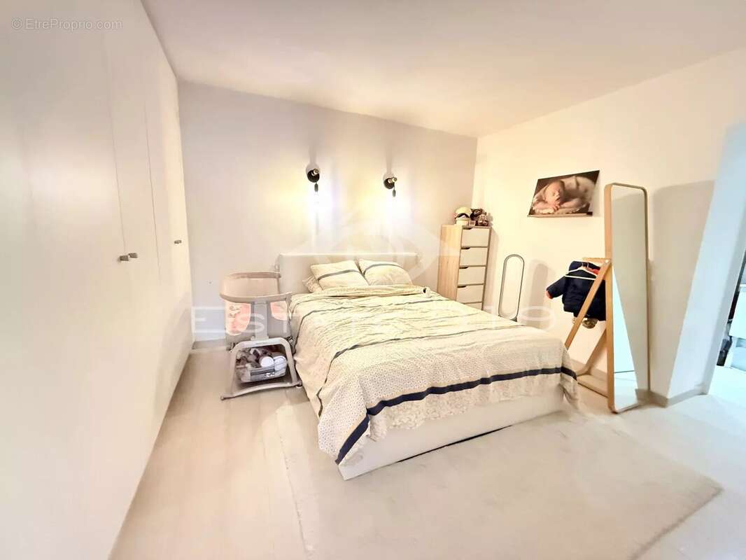 Appartement à LE CANNET