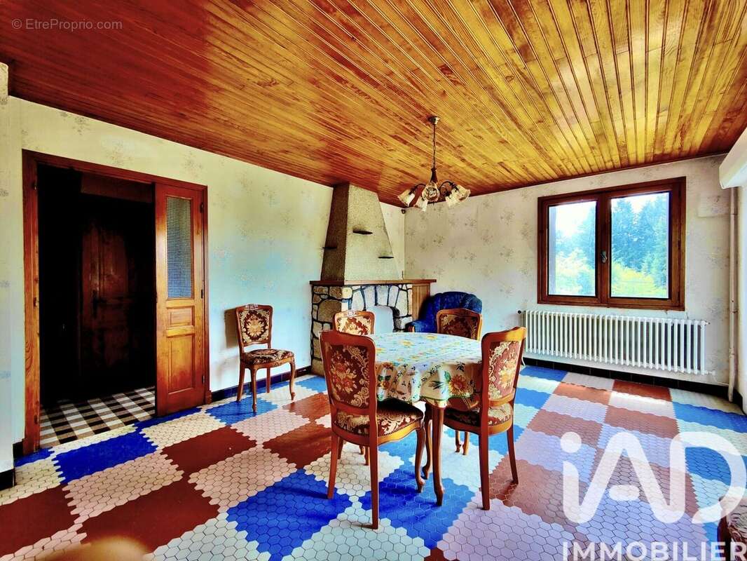 Photo 5 - Maison à SAINT-AGREVE