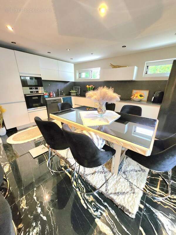 Photo 3 - Maison à GIVORS