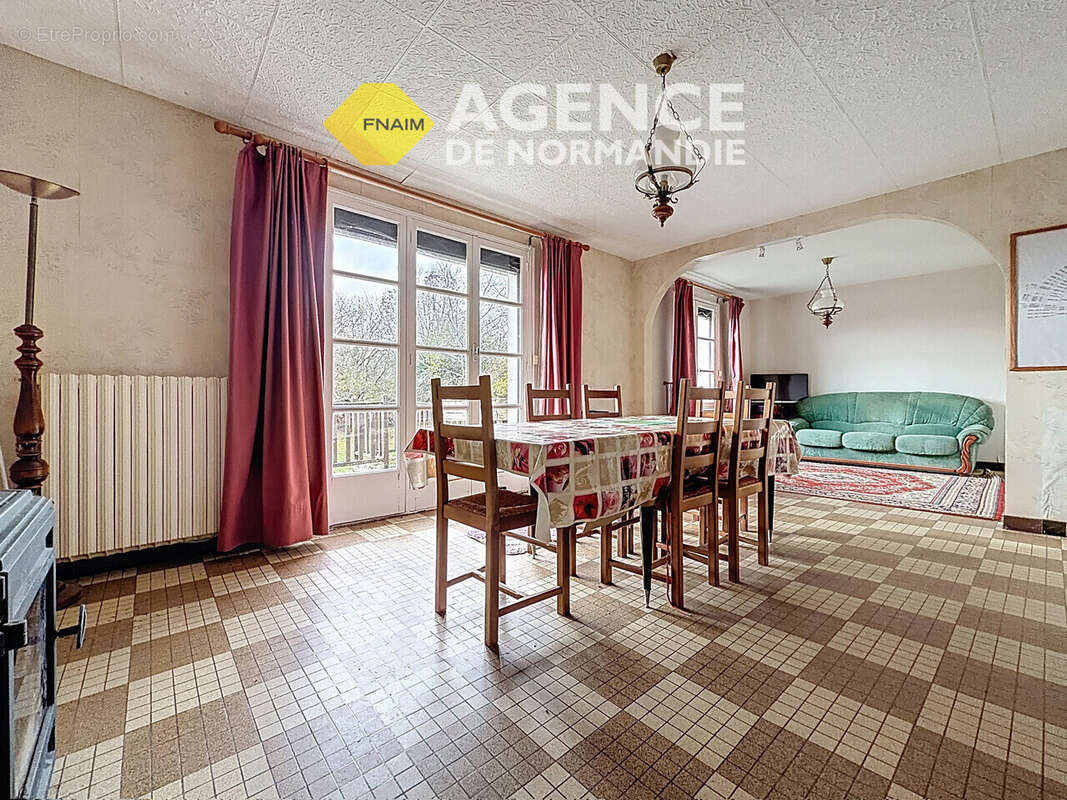 Maison à VILLERS-EN-OUCHE