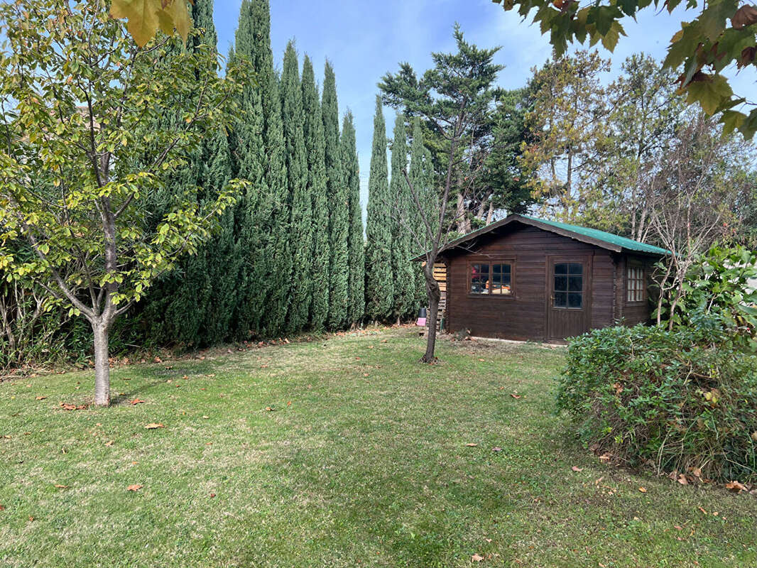 Terrain Constructible Istres - photo 2