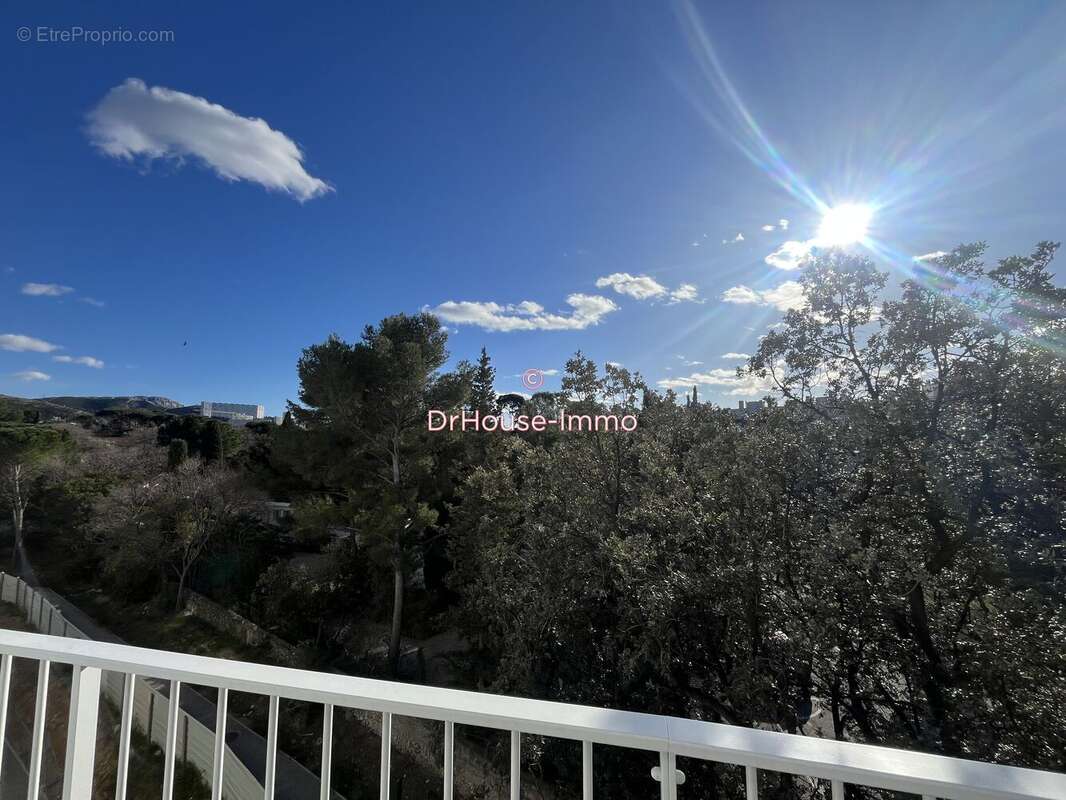 Appartement à MARSEILLE-10E
