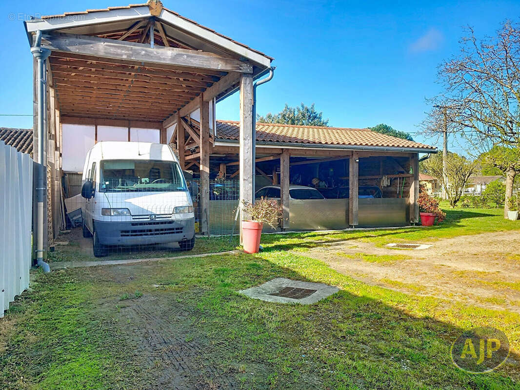 Maison à GAILLAN-EN-MEDOC