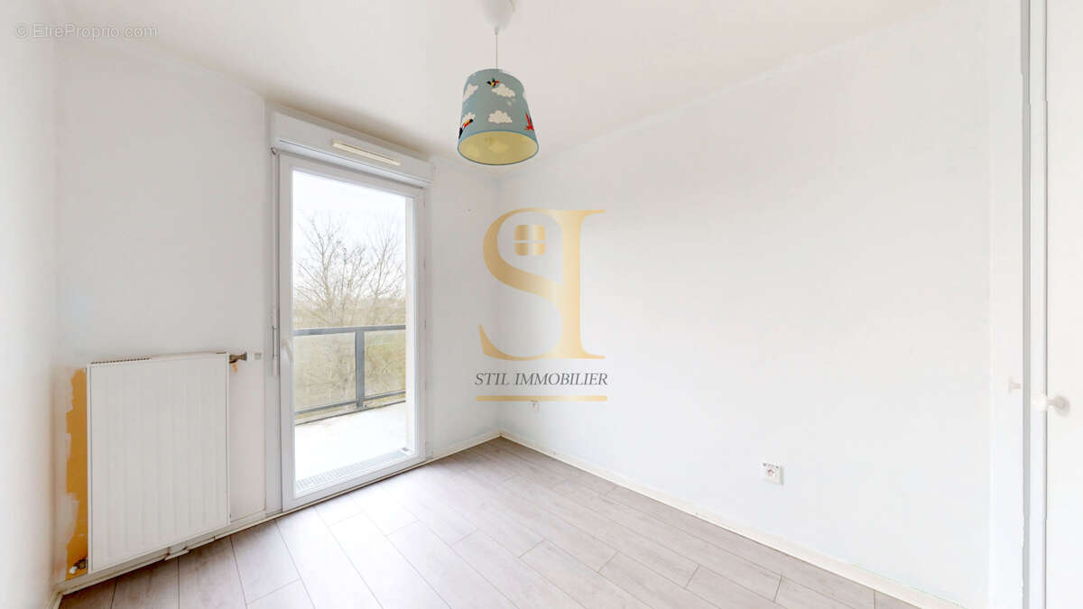 Appartement à MOISSY-CRAMAYEL