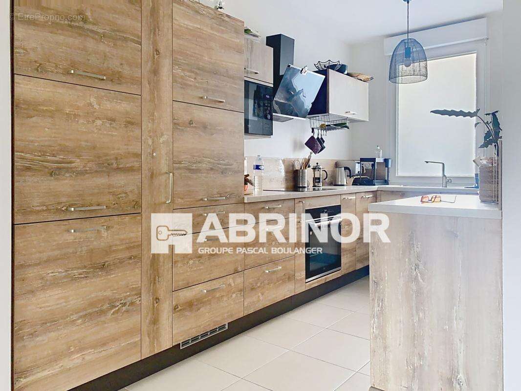 Lille - Appartement de Type 4 - Duplex - 3 chambres - Jardin - 1 place de parking - photo 6