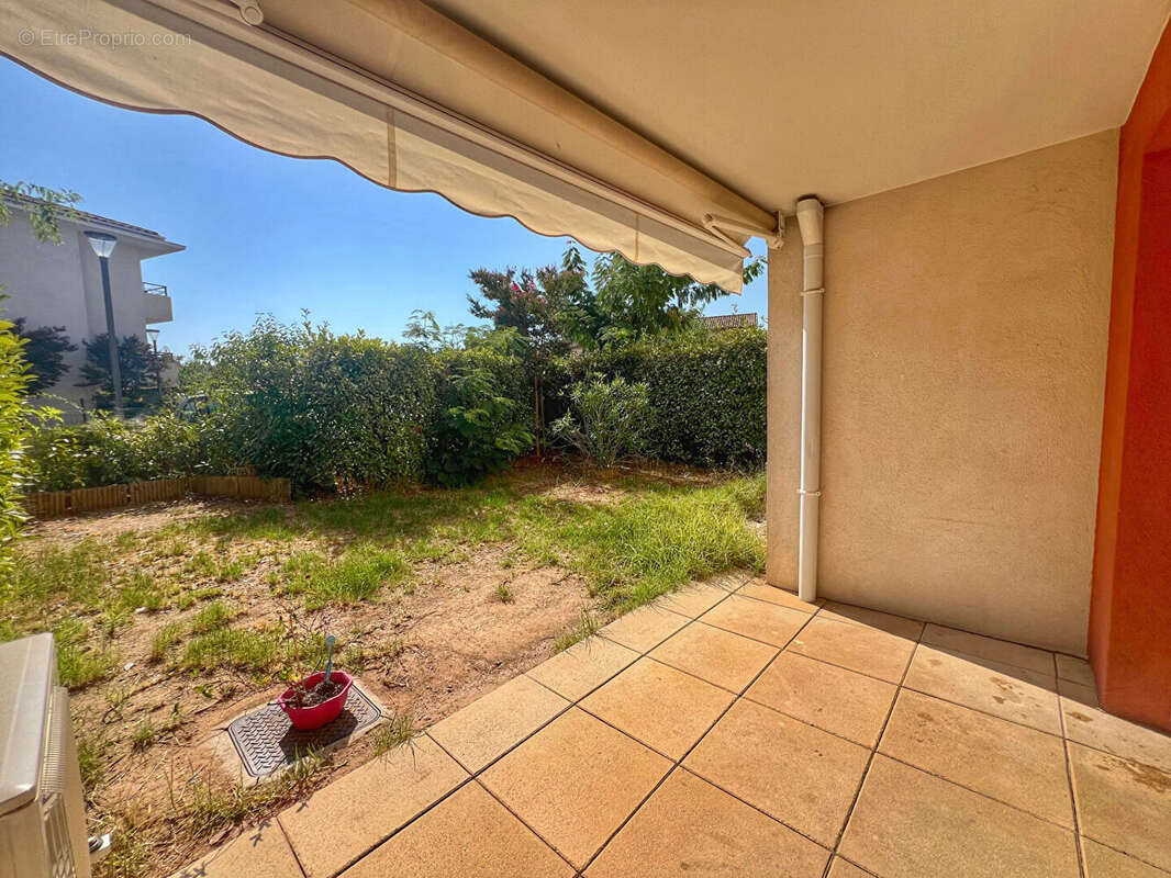 Le Pradet - Appartement de type 3 - 62 m2 - photo 4