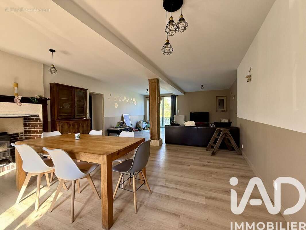 Maison 105 m² à Merry-La-Vallee  - photo 8