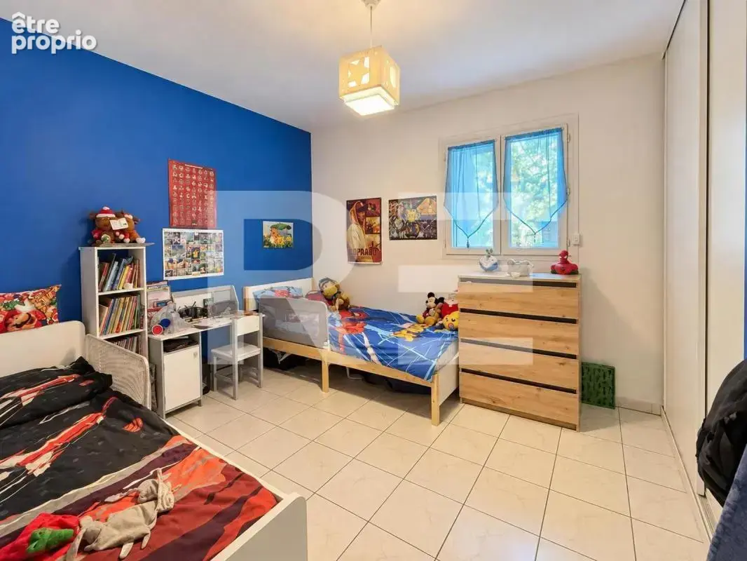 Maison plain pied 2 chambres avec cour et 2 stationnements - photo 5